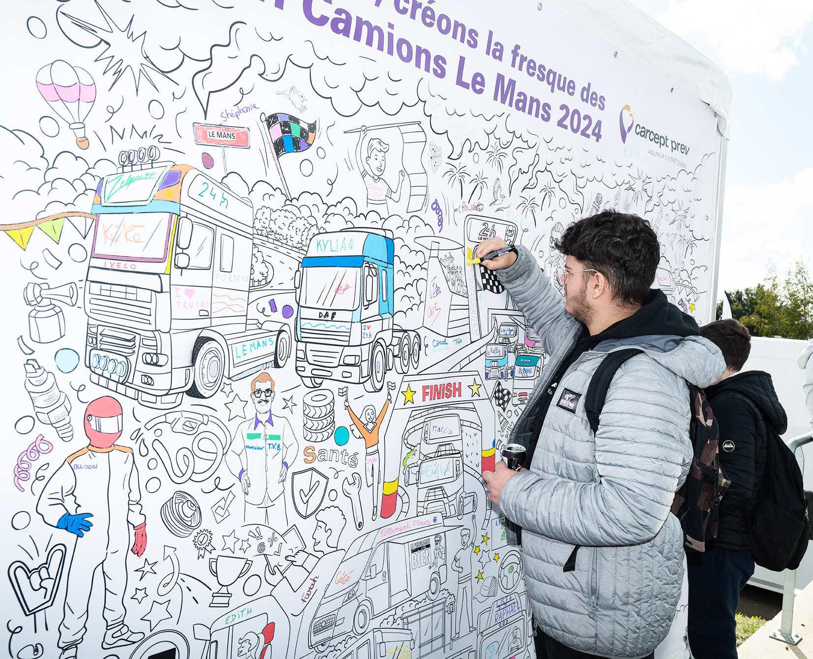 Mural participatif à colorier 24h camions – Carcept Prev